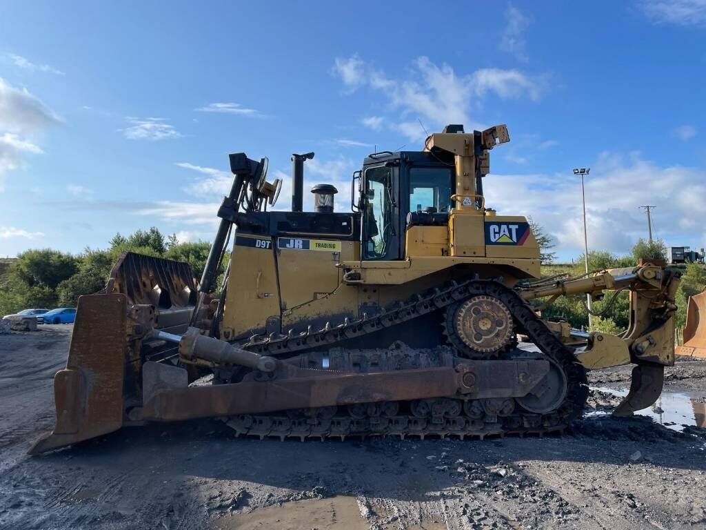 Bulldozer/
