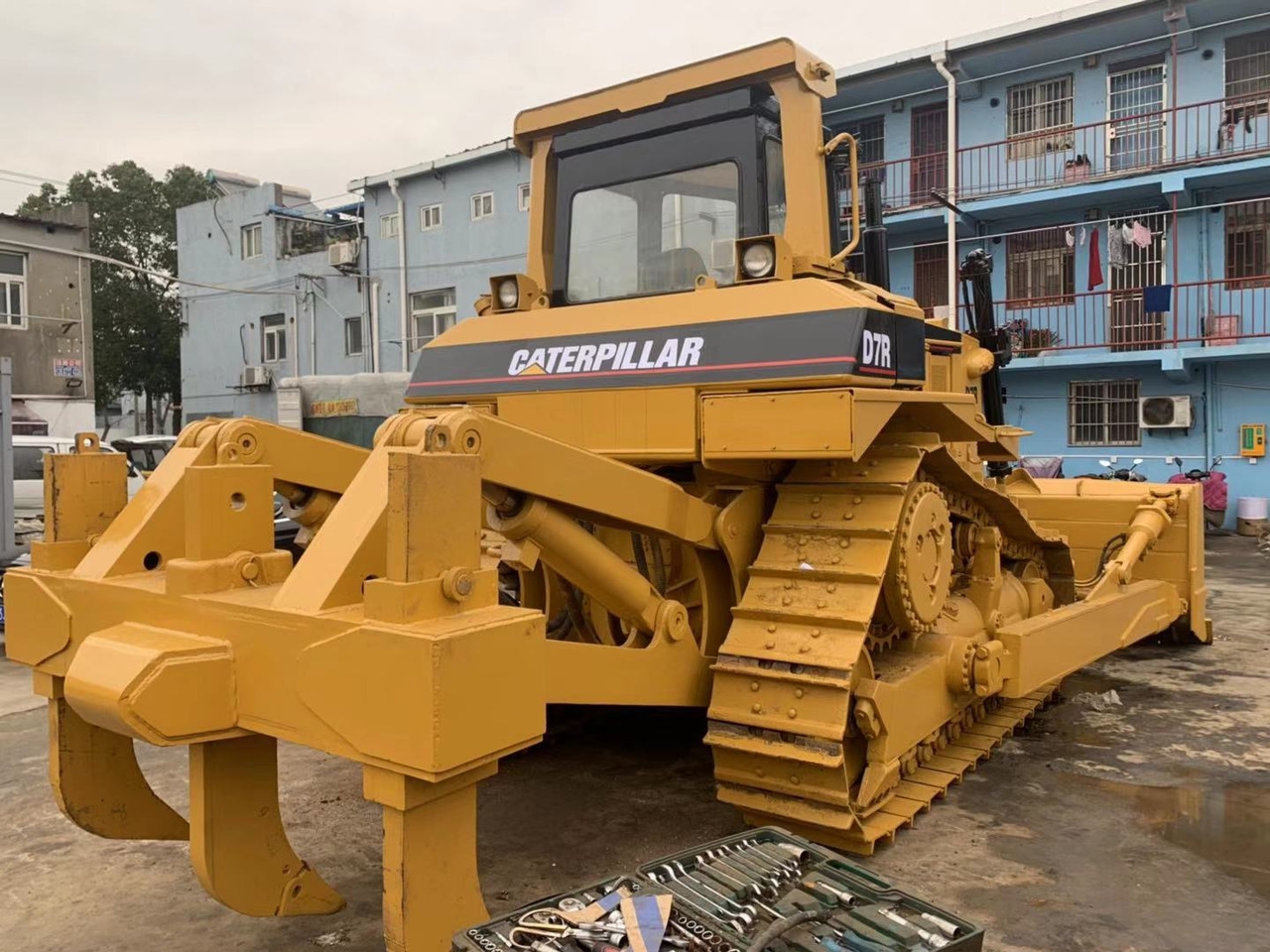 Bulldozer/