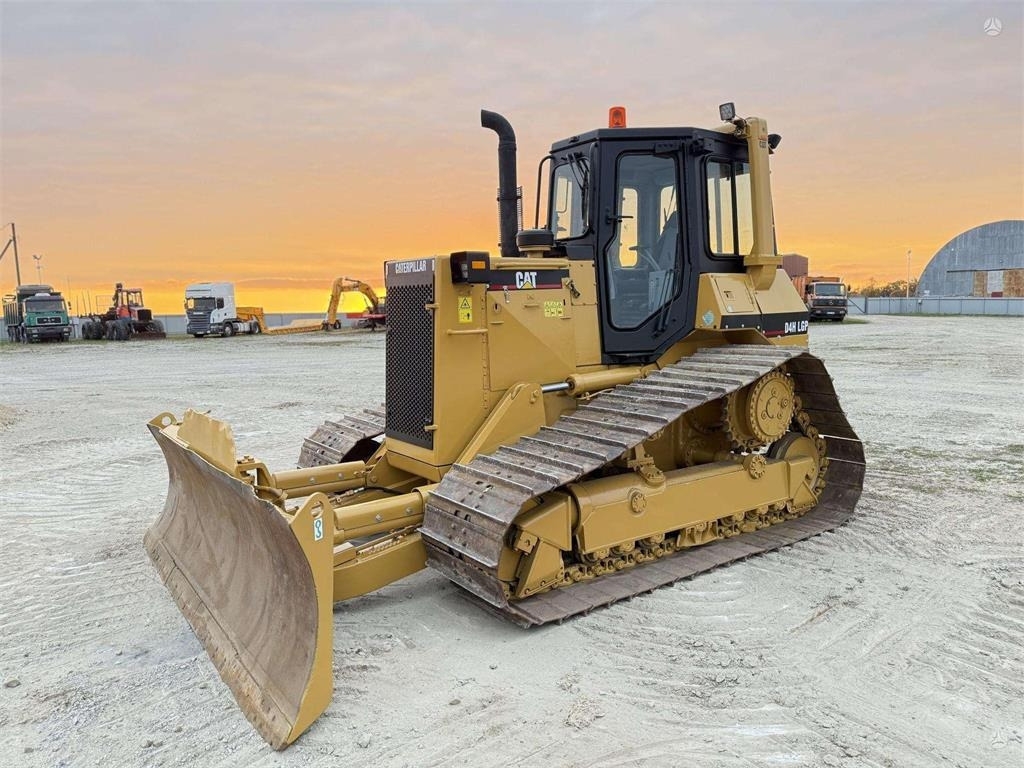Bulldozer/