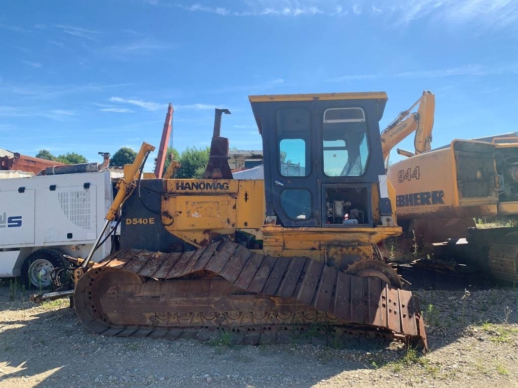 Bulldozer-