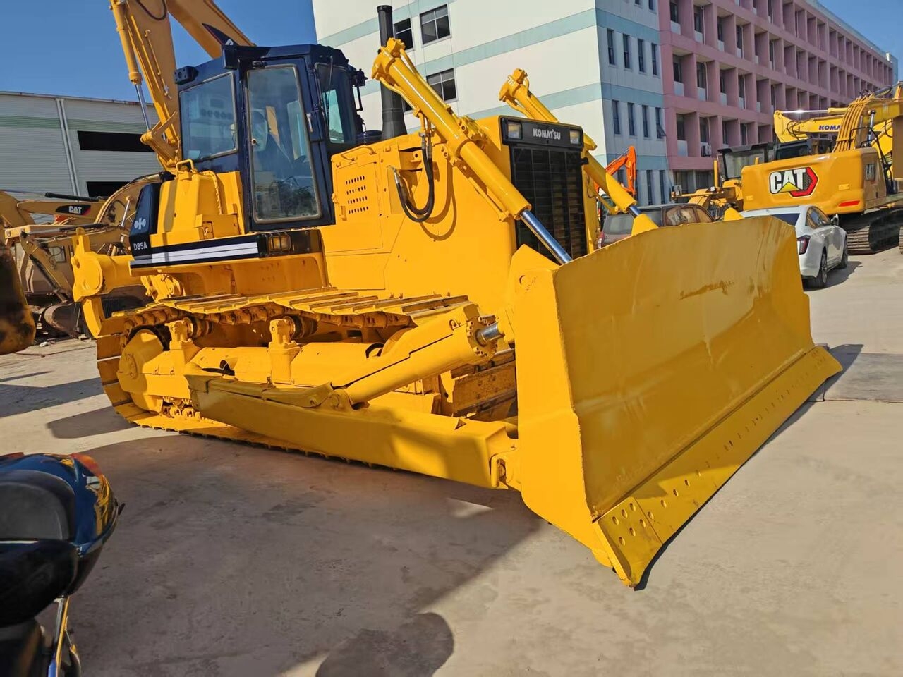 Bulldozer/