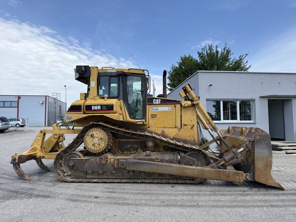 Bulldozer/