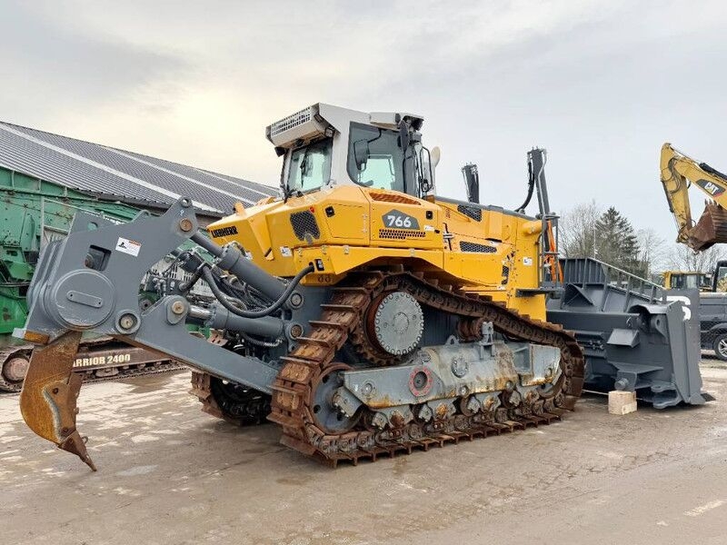 Bulldozer/