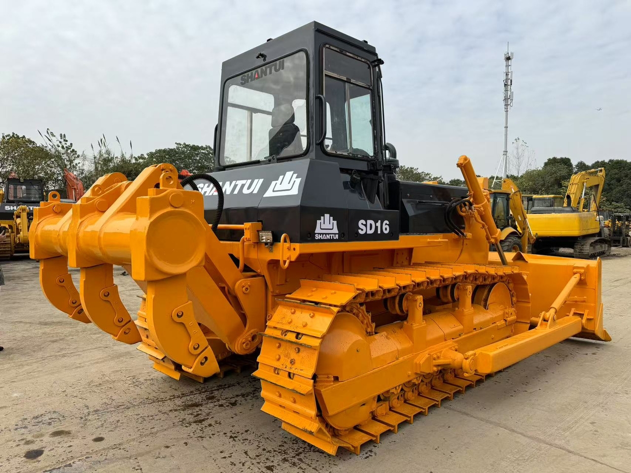 Bulldozer/