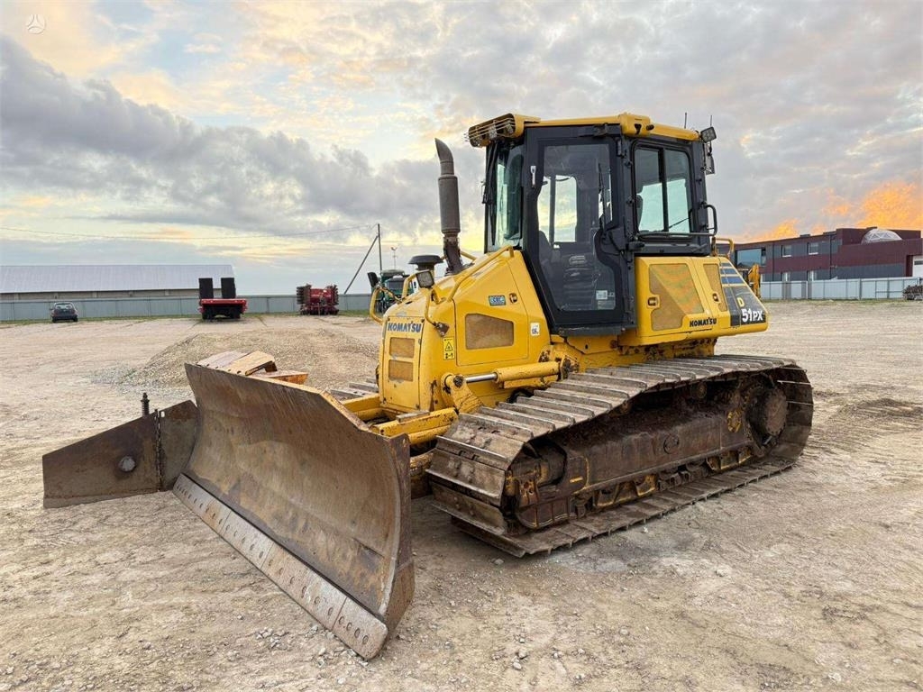 Bulldozer-