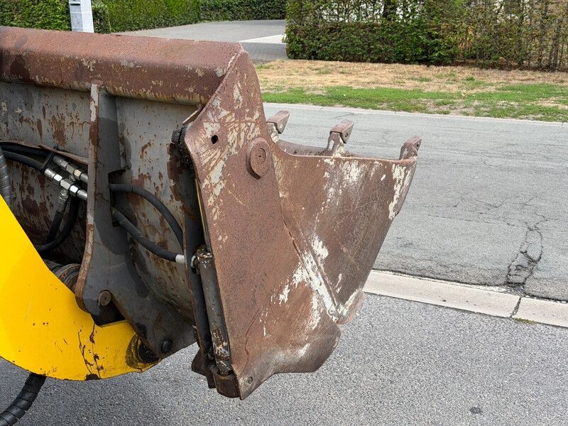 Bulldozer/